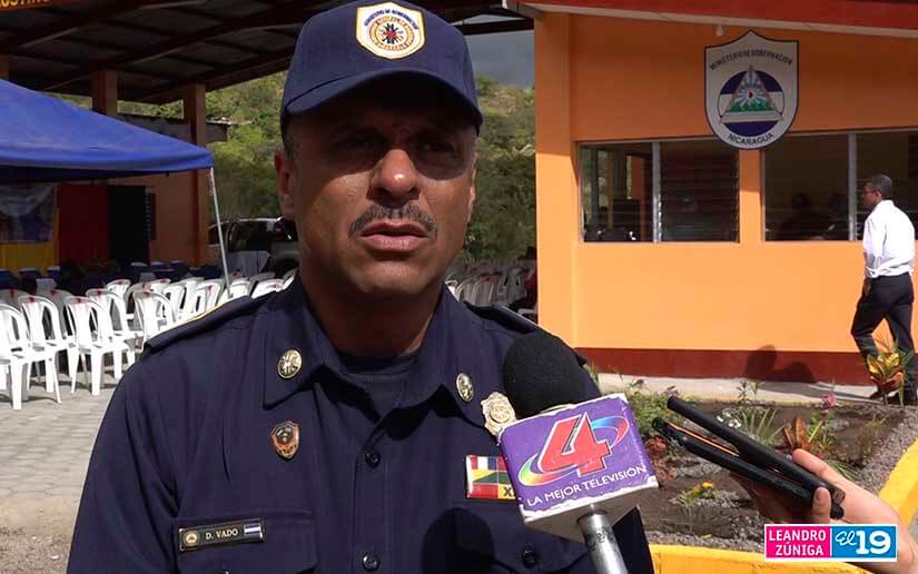 BOMBEROS